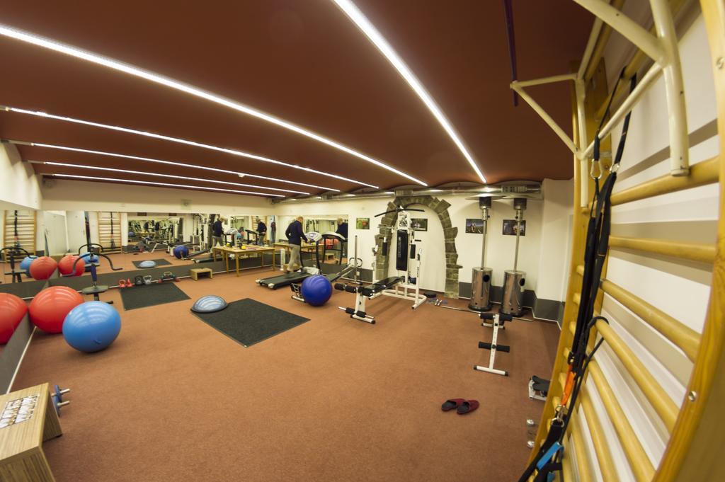 Wellness Hotel Hukvaldy Polopenze A Wellness V Cene Pribor Exterior photo